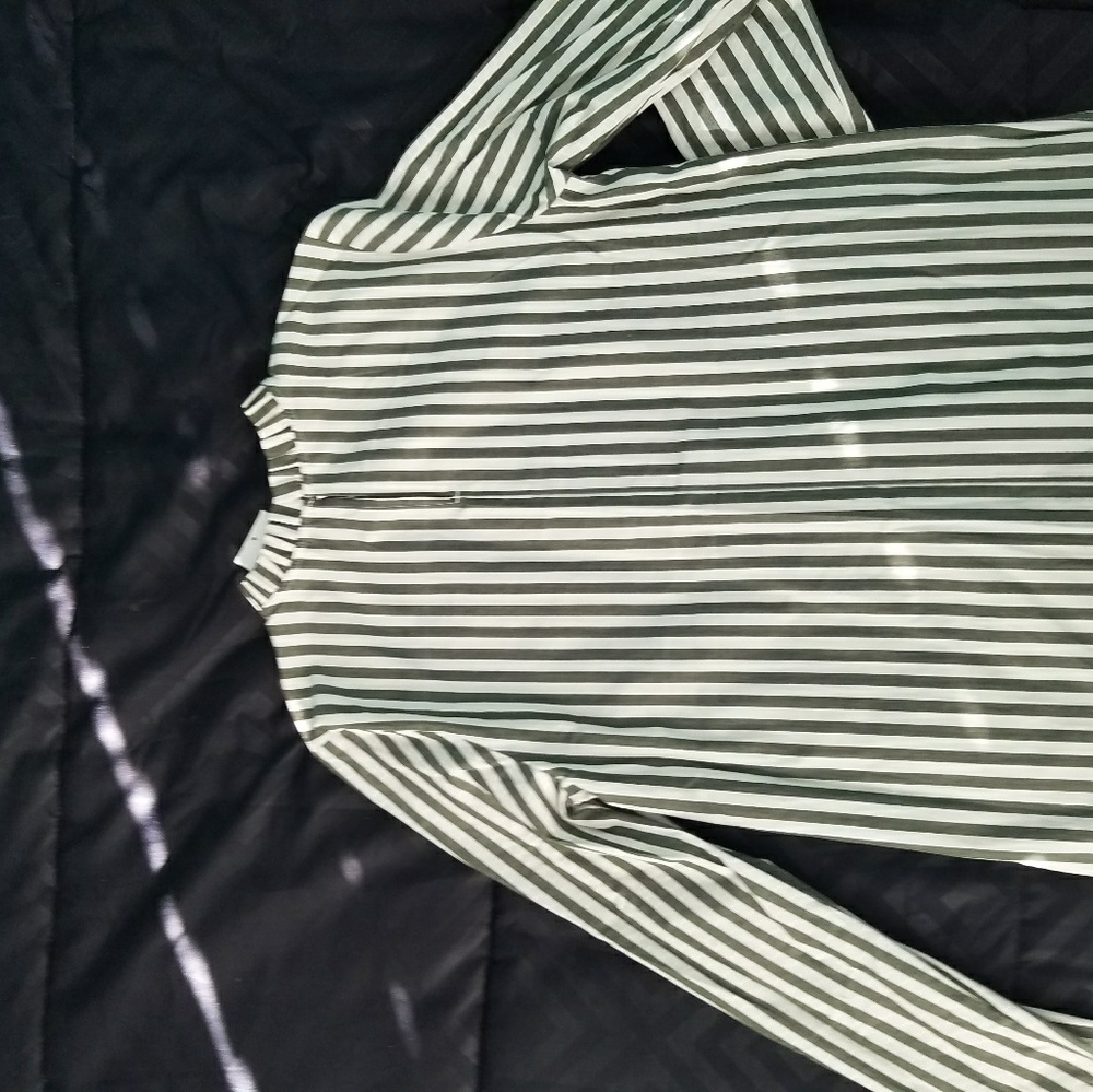 Blouse - Picture 4 of 5